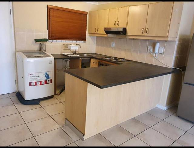 2 BEDROOM PROPERTY TO RENT IN SALT RIVER